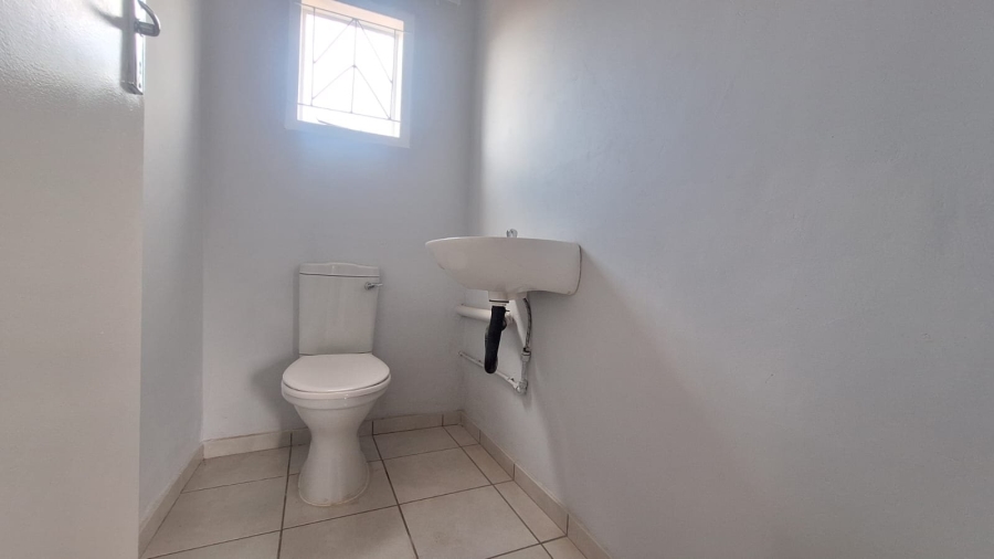 2 Bedroom Property for Sale in Grasslands Free State